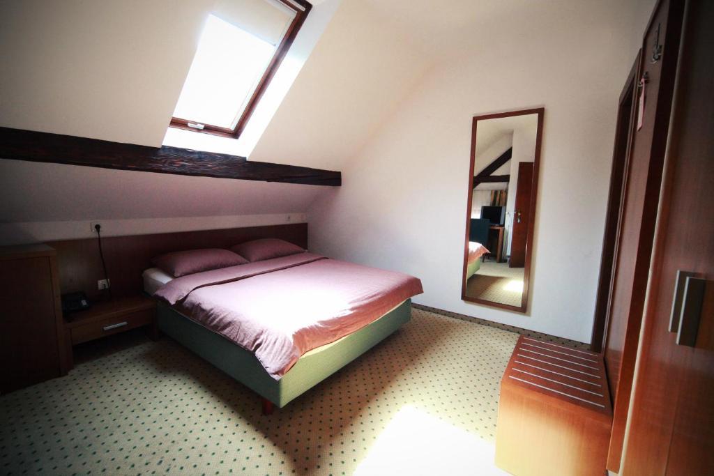 Guest House Pri Vodniku Liubliana Habitación foto